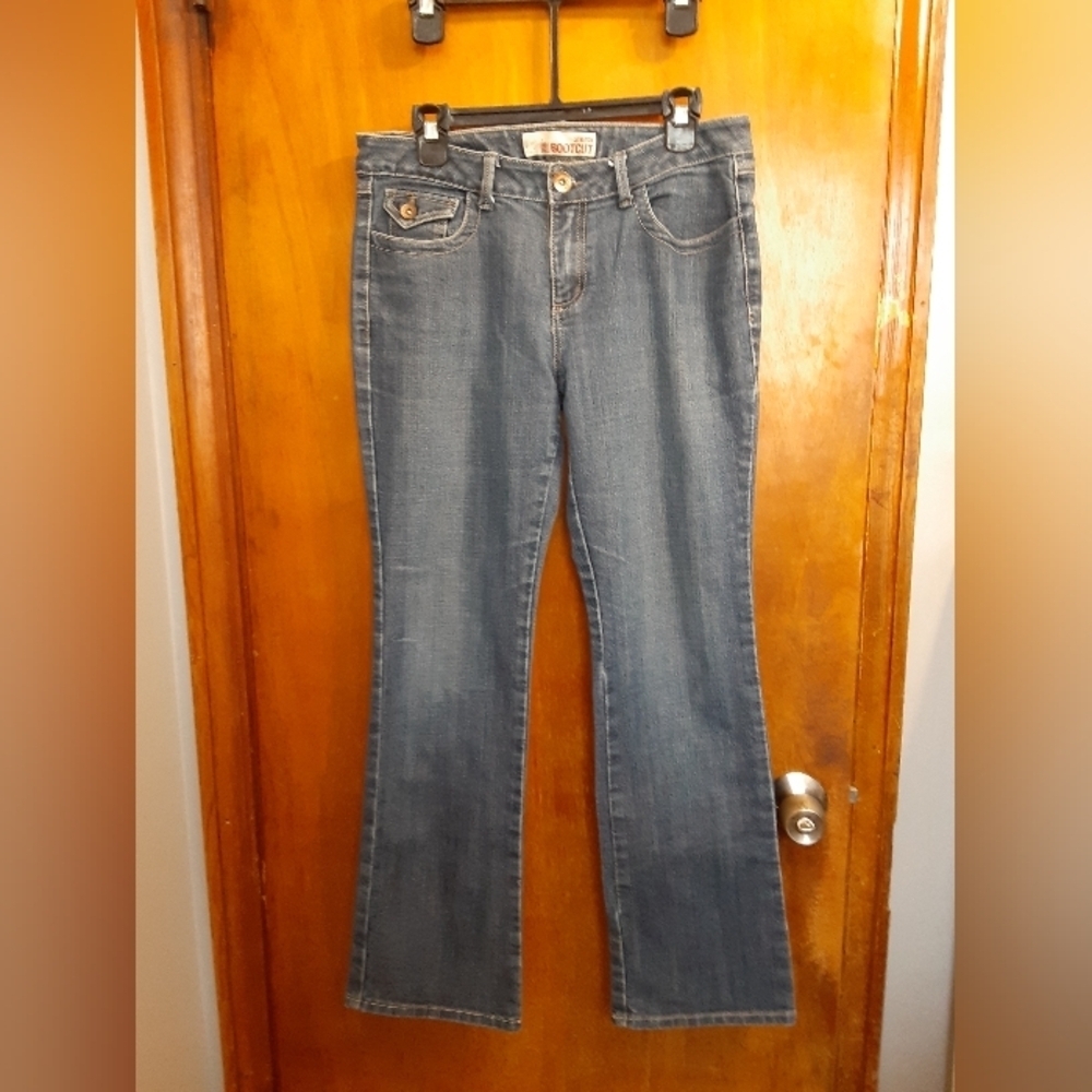 Faded Glory Ladies Bootcut Below Waist Stretch Denim Blue Jeans Size 6
